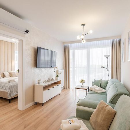 Laba Kolobrzeg Apartamenty Kasprowicza 20C Parking Basen Fitness Bawialnia W Cenie, Parkplatz Schwimmbad Fitness Spielzimmer Im Preis 外观 照片