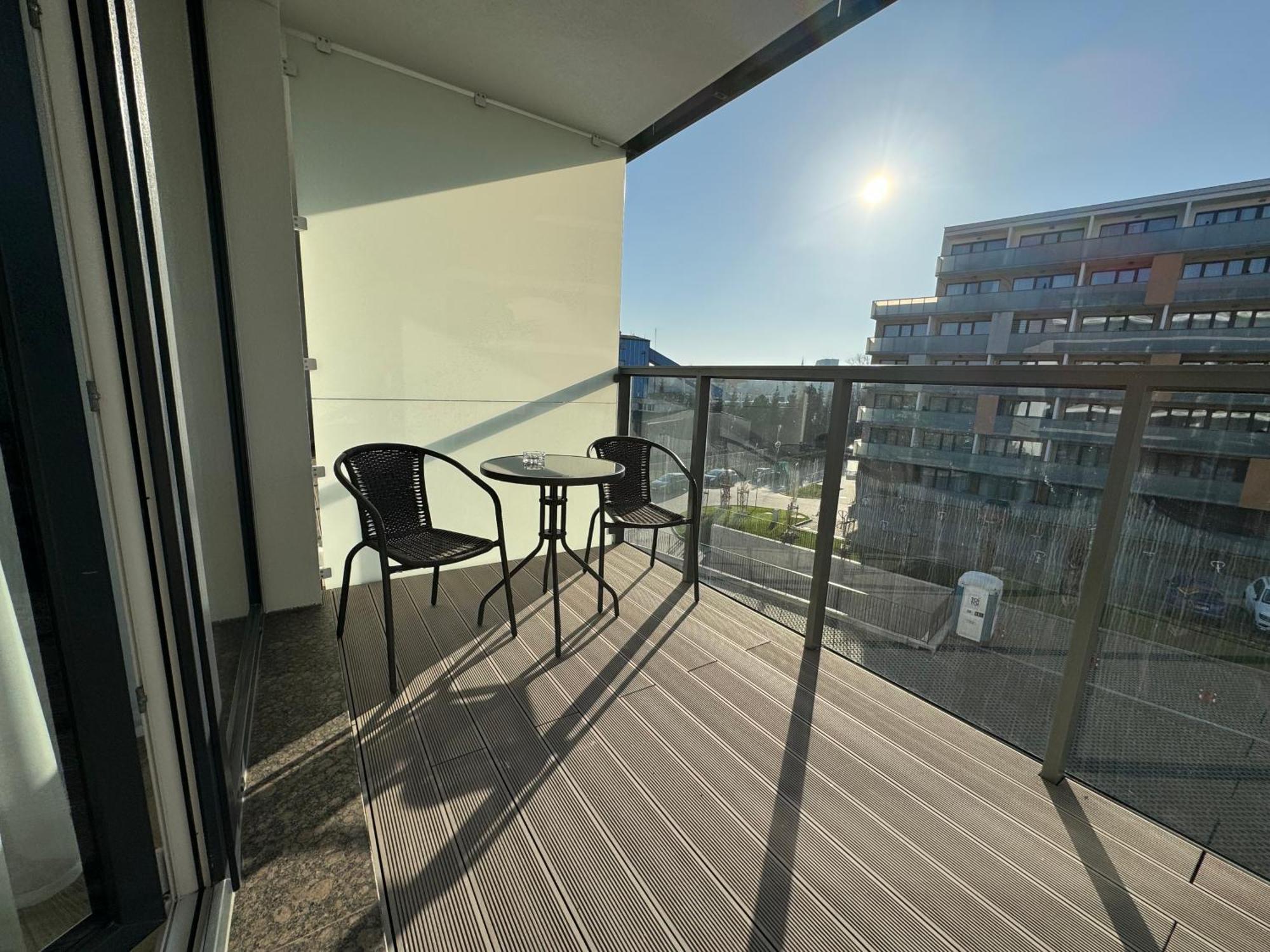 Laba Kolobrzeg Apartamenty Kasprowicza 20C Parking Basen Fitness Bawialnia W Cenie, Parkplatz Schwimmbad Fitness Spielzimmer Im Preis 外观 照片